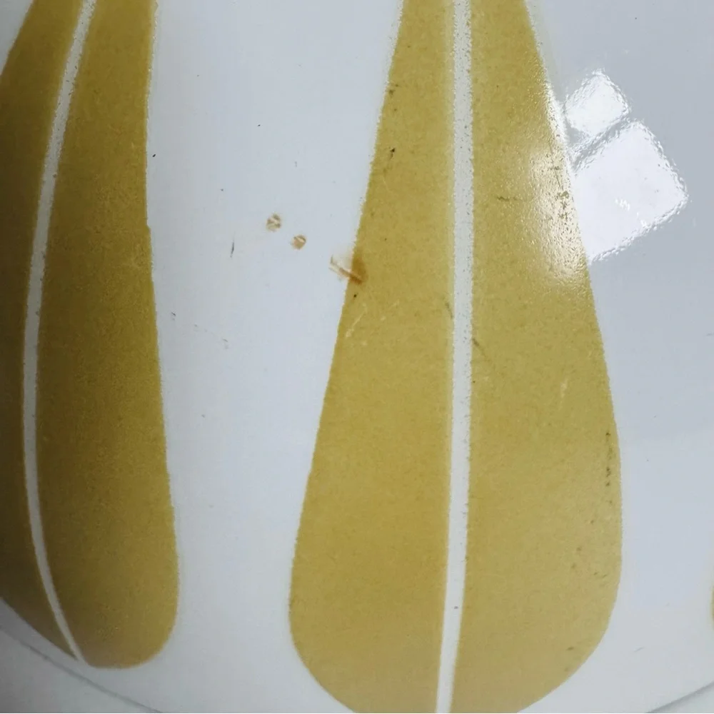 Vintage Cathrineholm Norway Enamelware 8″ Lotus Bowl  - Mustard Yellow & White - Picture 15 of 16